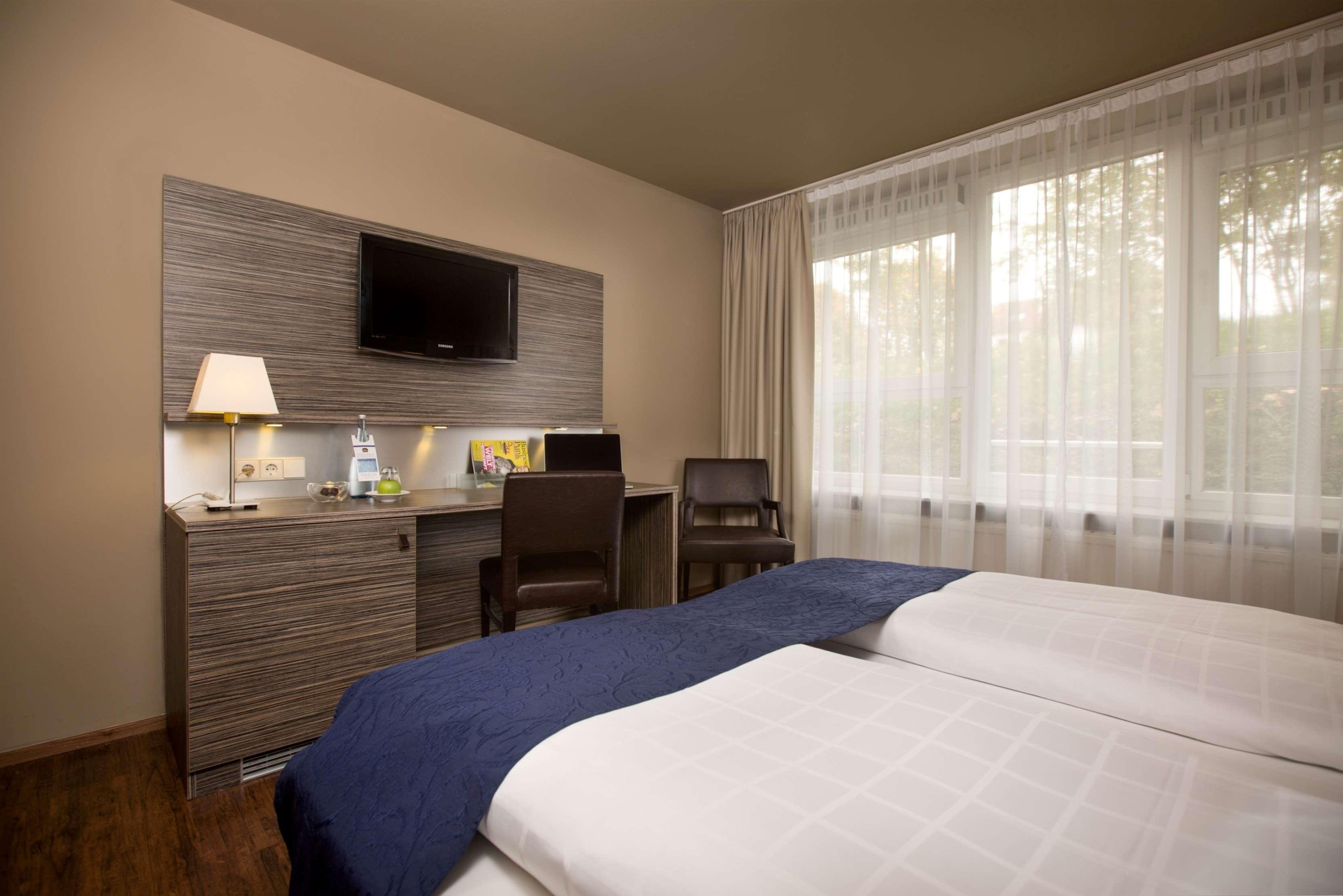 Best Western Plus Atrium Hotel Ульм Экстерьер фото
